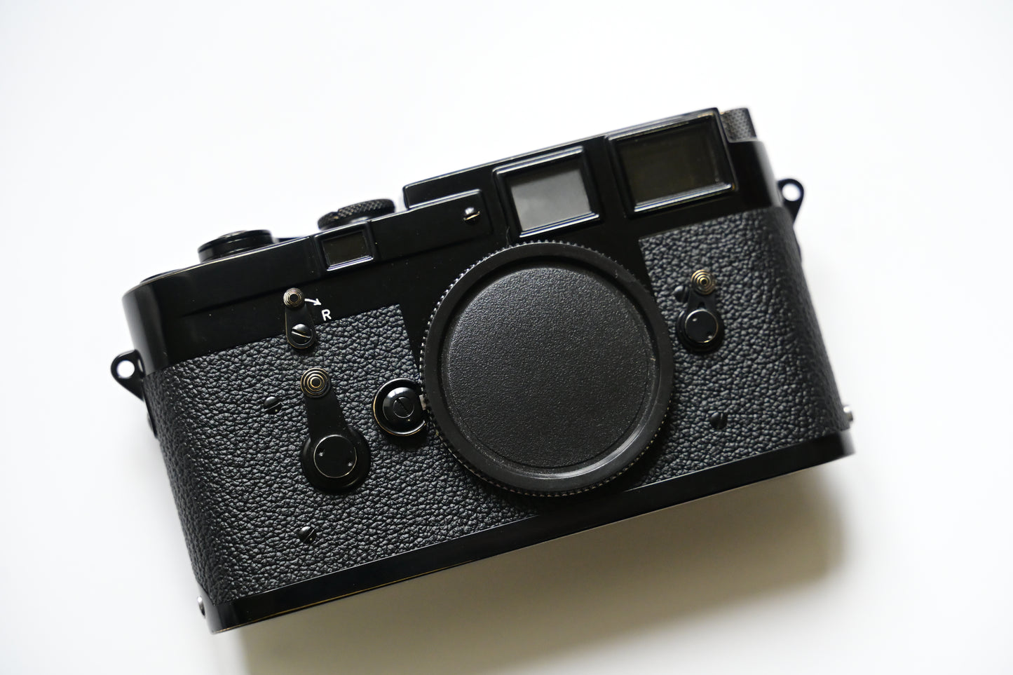 Leica M3 Kanto Black Paint semi-glossy in all black finish Buddha Brass lugs