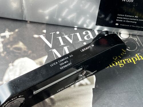 【Mint】Leica Leicavit M Black Paint 14009 with custom engraving